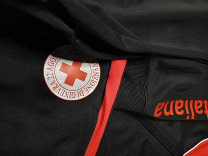 Tuta della Croce Rossa Italiana